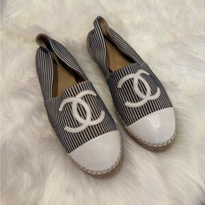 CHANEL Striped Espadrilles size 38